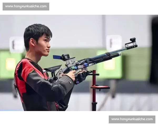 盛李豪全运封王:射击赛场的 “热力引擎” 盛李豪全运封王:射击赛场的 “热力引擎”